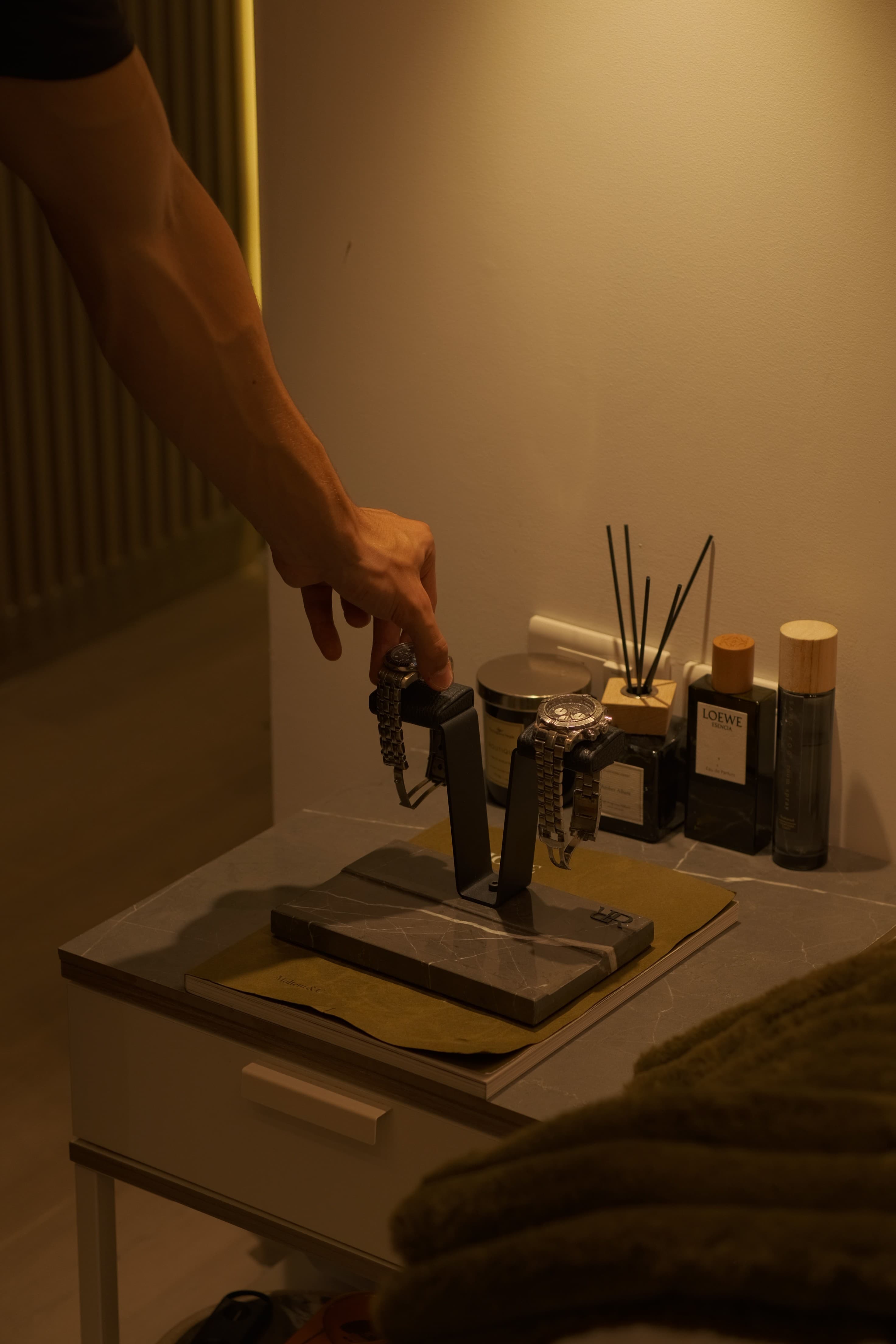 Pietra Watch Stand product image 2