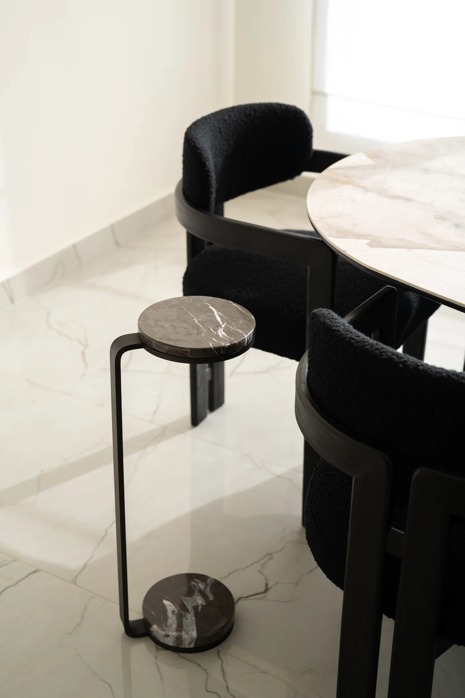 Accent chair