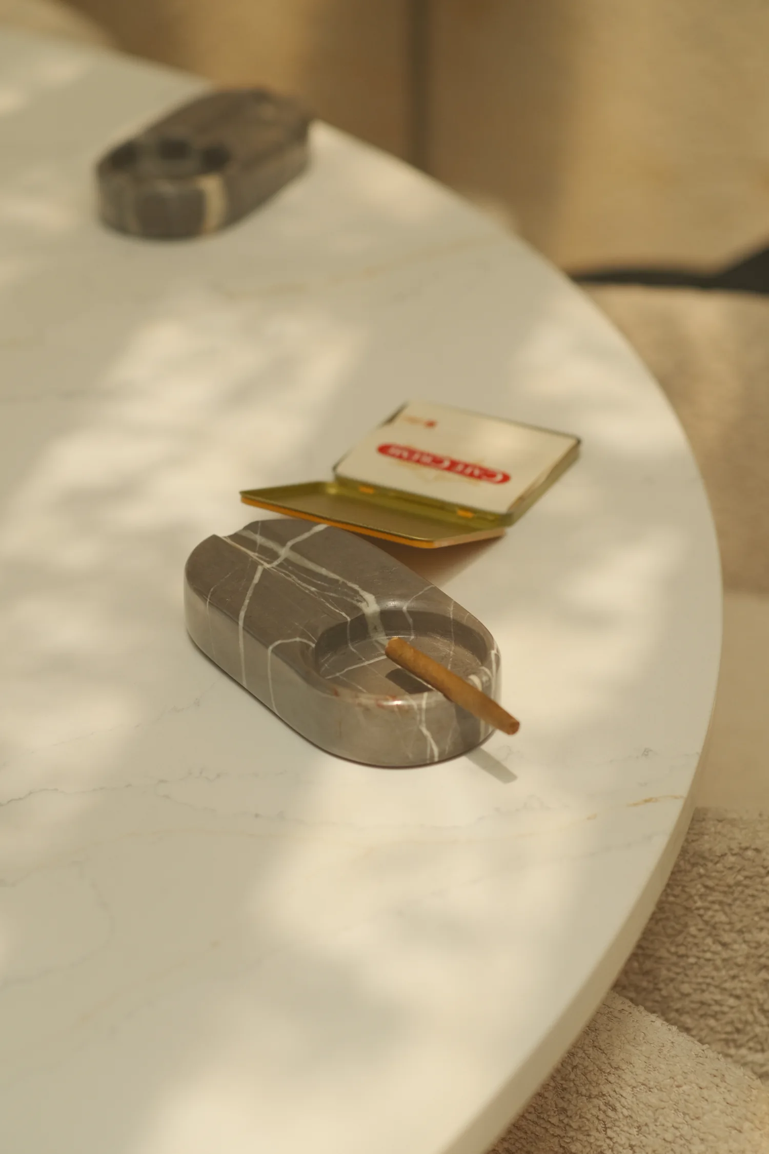 Coffee table detail